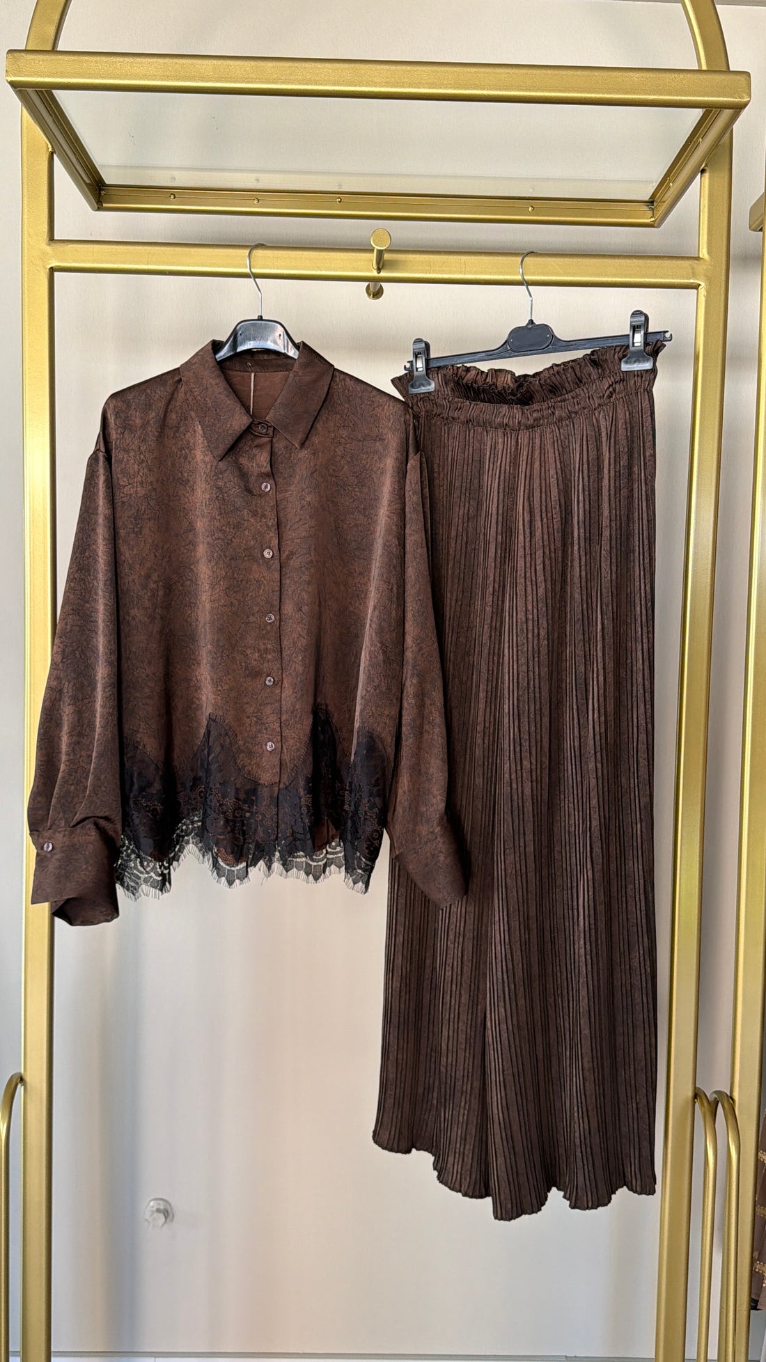 İTHAL GÖMLEK PANTOLON TAKIM