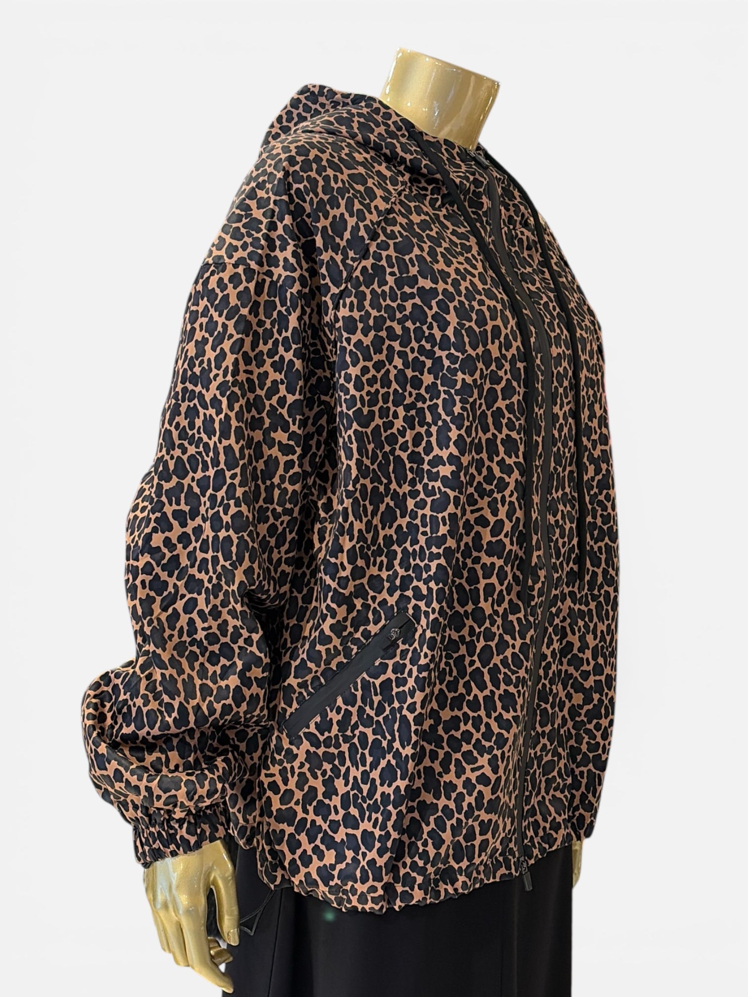 İTHAL LEOPAR DESENLİ KAP